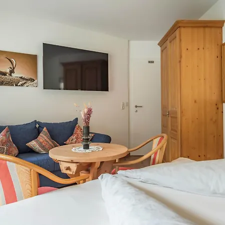 Perauer Apartment
